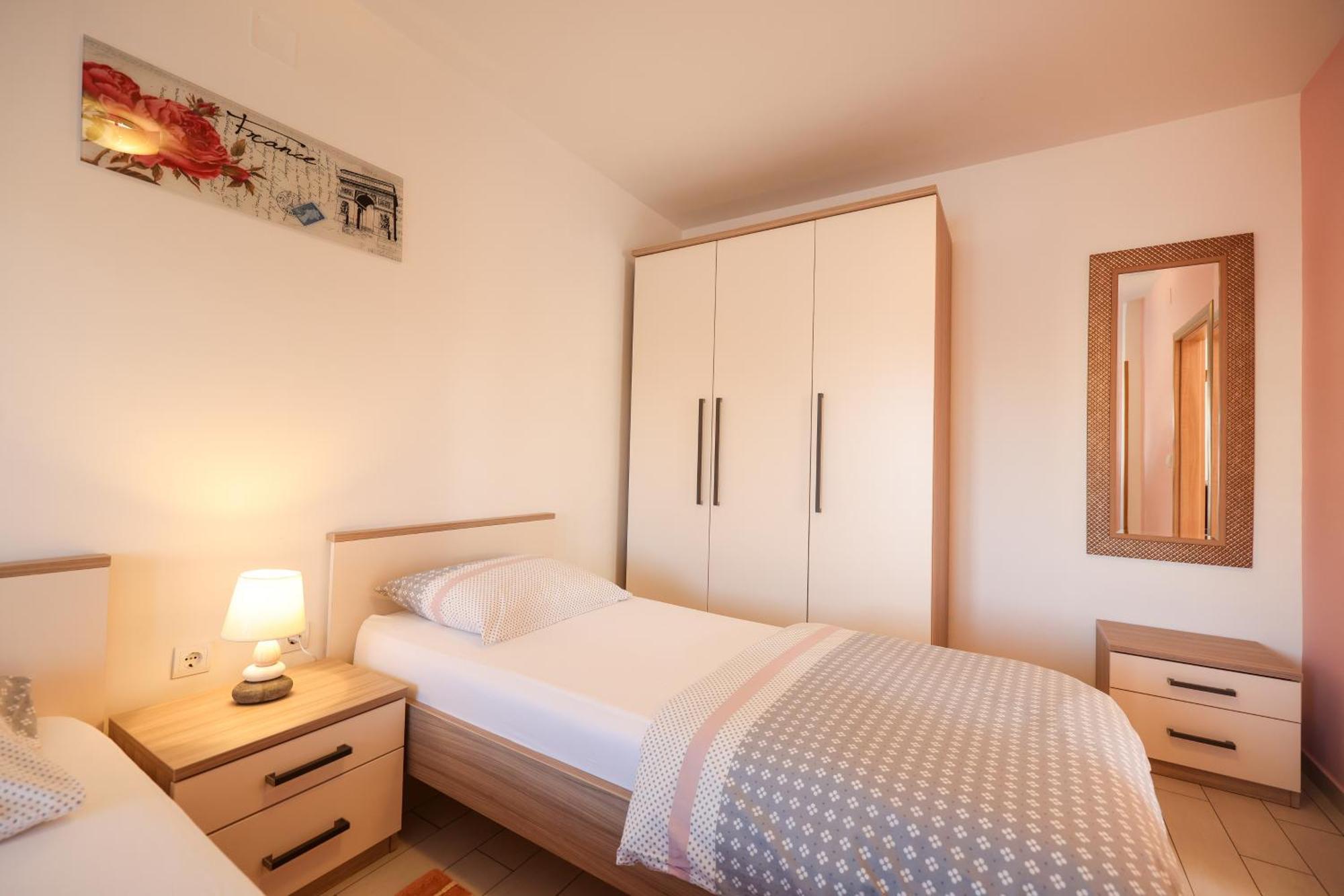 Apartments Children'S Paradise Sukošan Exteriér fotografie